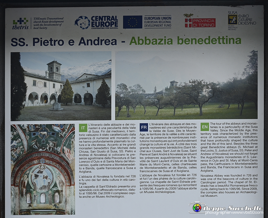 VBS_2956 - Novalesa - Abbazia. Parrocchia. Cascata del Rio Bard.jpg